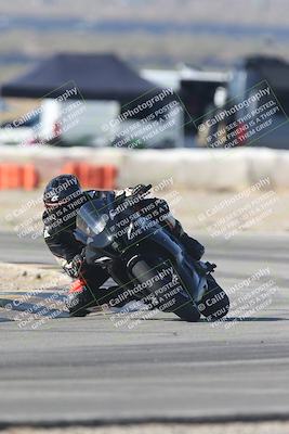 media/Sep-20-2025-Race Pace (Sat) [[d4e1b33f4d]]/Verified/Turn 2 (920am)/